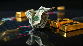 Global Markets Shaken: US Tariffs Threat & Dollar's Downturn