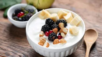 Your breakfast needs this delicious yogurt bowl