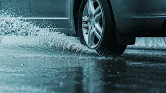 Safe Driving Tips Every Monsoon Traveller Needs
