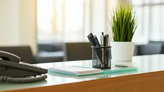 Reception Desk Etiquette: 5 Essential Tips for IN