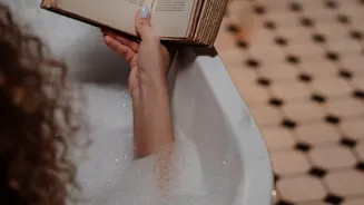 Late-Night Festive Events: Smart Ways To Use Warm Showers For Post-Party Relaxation