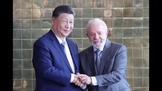 Em meio ao tarifaço dos EUA, Xi Jinping diz a Lula que China é contra interferência externa no Brasil