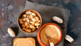 Why Artisanal Peanut Butter Brands Are Adding Spiced Seeds For Extra Crunch