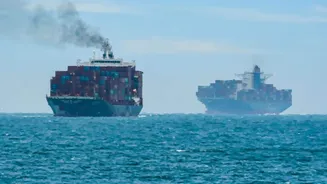 US says Hormuz is open as Iran deal nears