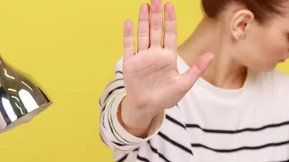 How to politely set workplace boundaries and say no to extra tasks when your bandwidth is full