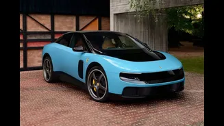 Ferrari Luce é 1º elétrico da marca, tem 1.050 cv e foi feito pelo designer do iPhone