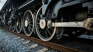 Train Facts: ट्रेन के पहिए स्टील के ही क्यों बनाए जाते हैं?