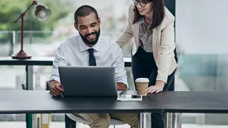 India's Latest Job-Switching Mood Puts Manager Conversations In Focus