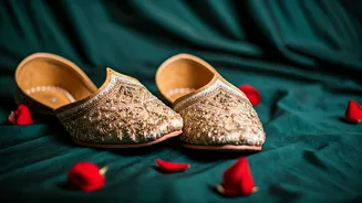 Elevate Your Festive Style: Discover Exquisite Ethnic Mojaris for Every Celebration