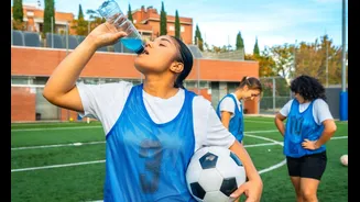 Água, isotônico ou água de coco: o que beber no jogo?