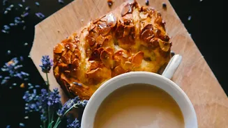 Four Spanish Almond Treats to Pair With Tea or Coffee