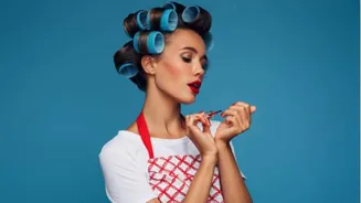 Want retro glam hair? Try vintage curls