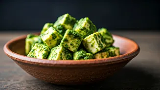 Toss Cubed Paneer In Green Mint Chutney For Protein