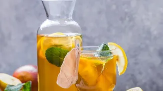 Fight Sluggish Digestion Naturally With Five Refreshing Lemon-Ginger Detox Drink Recipes
