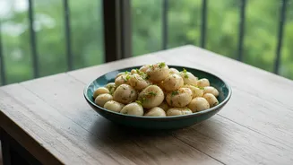 Add Water Chestnut to Monsoon Meals without Overcomplicating Them served Raw or Cooked