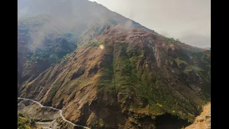 Cloudbursts Trigger Flash Floods and Damage in Jammu and Kashmir