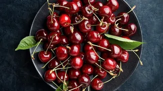 Tart Cherry Juice Science: How Antioxidants Reduce Muscle Soreness And Aid Sleep
