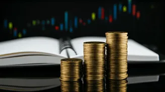 Daily Horoscopes: Financial Planning & Relationships in Focus