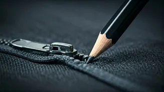 Unlock Stuck Zippers Instantly: The 10-Second Pencil Fix for Smooth Glide!
