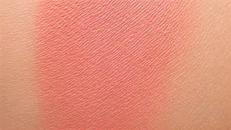 This Makeup Trend Turns Heads Instantly