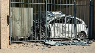 Car Crashes Into White House Gate