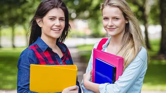 Why Off-Campus Internships Offer Diverse Learning Beyond Standard College Drives