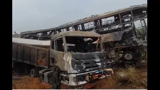 7 Killed, 22 Injured As Bus Rams Truck, Bursts Into Flames On Delhi-Mumbai Expressway In Dausa