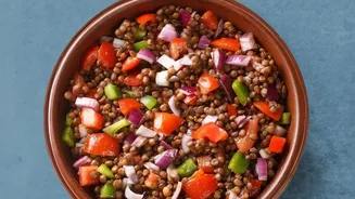 Why Pairing Lentils With Seeds Delivers Complete Protein To Vegetarian Athletes
