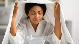 Does facial steaming open your pores?