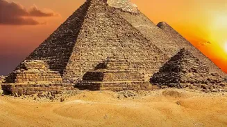 Egypt Travel: Includes Historic Places Beyond Cairo And The Biggest Pyramid Stops And Works Best When Travellers Compare Crowds, Cost And historica...