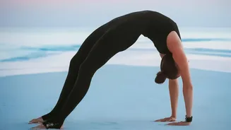 Correct Phone Posture Easily Simple Yoga Asanas For Rounded Shoulders And Tight Back