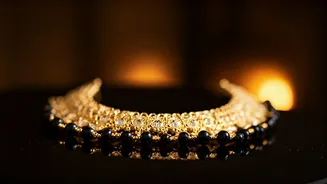 Samantha Prabhu & Raj Nidimoru: Airport Spotlight