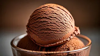 Effortless 5-Ingredient Chocolate Ice Cream: Saloni Kukreja's No-Machine Magic
