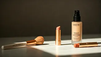 The No-Fuss Makeup Trend Everyone Wants