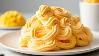 This Viral Frozen Mango Scraping Method Replaces Regular Ice Creams