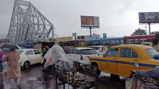 IMD issues heavy rain warning for Kolkata, Jhargram, Bankura and 3 districts