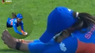 Shreyanka Patil takes blinder to dismiss Rameen Shamim in T20 World Cup 2026 clash