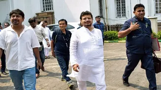 Mamata's Trouble Set To Mount as 'rebel' Ritabrata Banerjee‑led TMC Faction to Approach ECI, Stake Claim to Party Name and Symbol