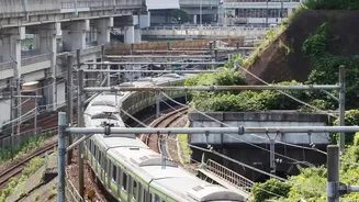 Mumbai Commuters And Freight Trains: How Dedicated Corridors Could Reduce Network Pressure
