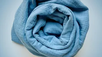Why Rolling Fabrics Keeps Out Moisture And Prevents Wrinkles On Rainy Road Trips