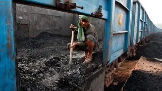 India cancels coal import mandate amid soaring prices weak rupee