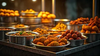 Indore Sarafa Bazaar Street Food Maps Guide Budget Road Trips