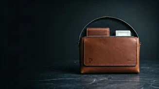 Empty Pockets, Elevated Style: The Rise of the Men's Pouch Revolution