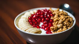 This Viral Pomegranate Breakfast Bowl Is Pure Inspiration