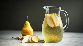 Unlock Your Wellness: The Zingy Pear & Ginger Detox Elixir