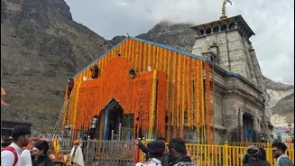 Kedarnath Temple reopens April 22 with 51 quintals of flowers