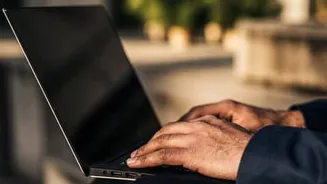 FDE demand surges 800% as OpenAI, Google, Anthropic offer $550,000