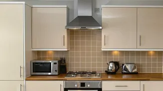 Use One Checklist For A Weekly Kitchen Reset, From Open Packs To Available Storage Space