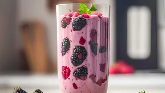 The Erewhon Smoothie Inspired by Blueberries, Beauty and Celebrity Branding