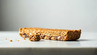 Whip Up 17g Protein Bars in 10 Mins: A Nutritionist's Simple Homemade Recipe